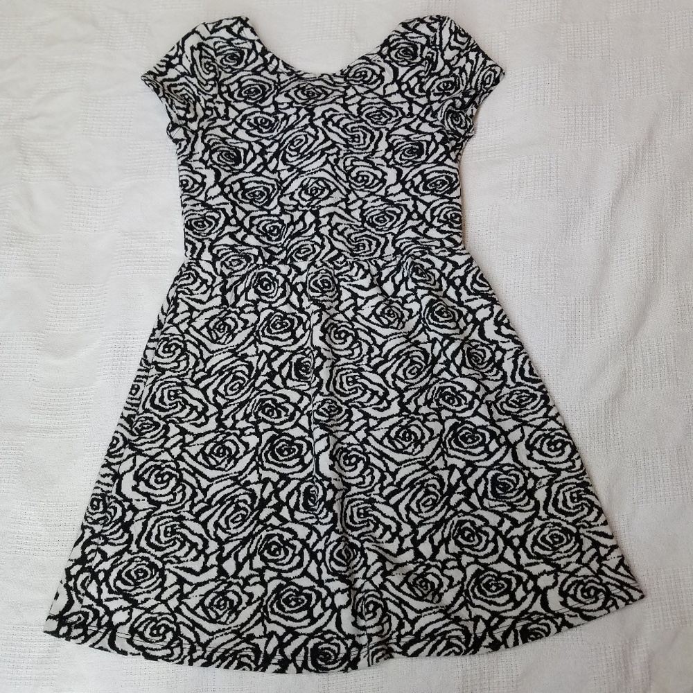 My Michelle Black & White Rose Silky Bow Dress